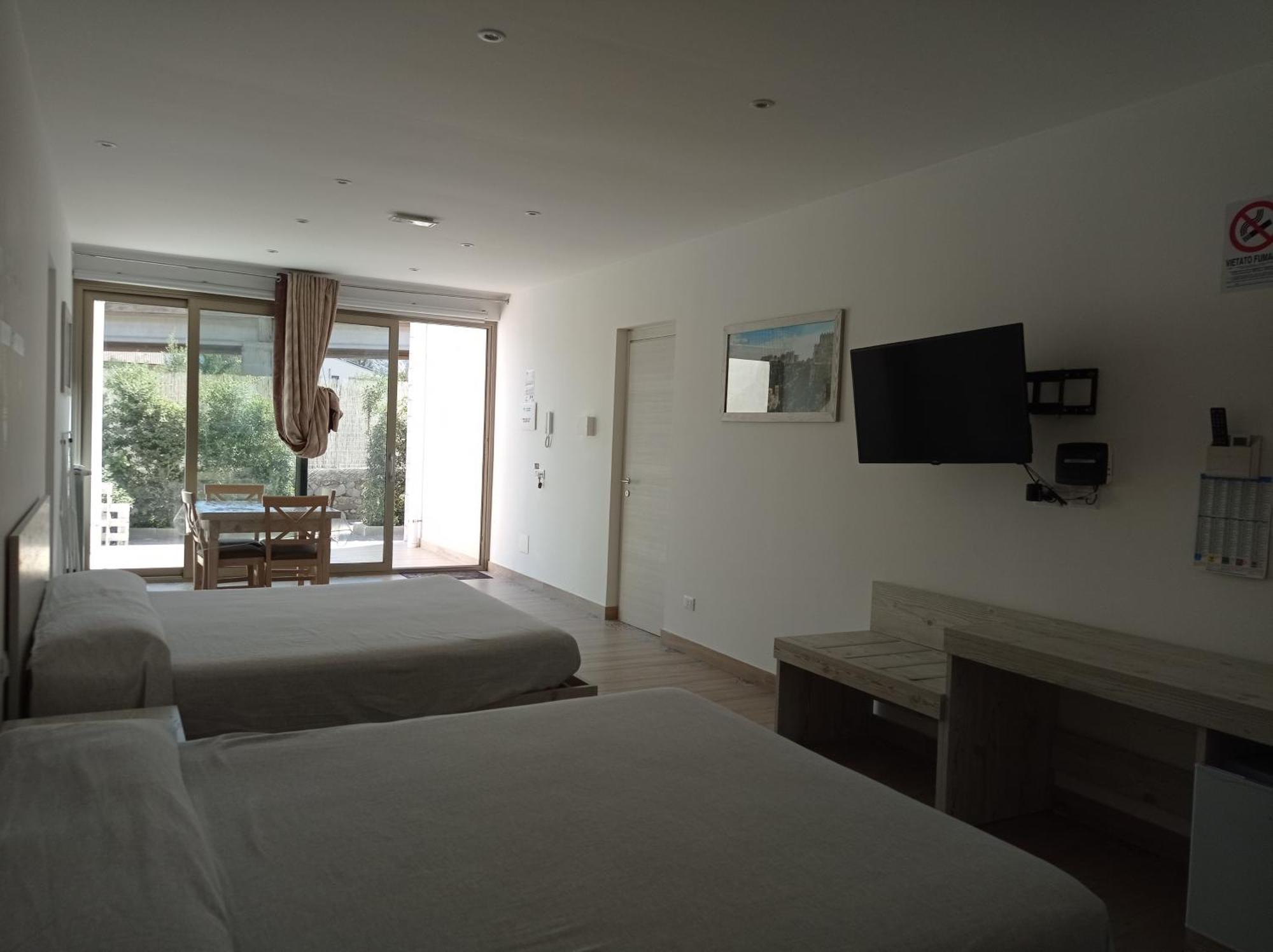 Sicily Rooms Appartamenti Карини Номер фото